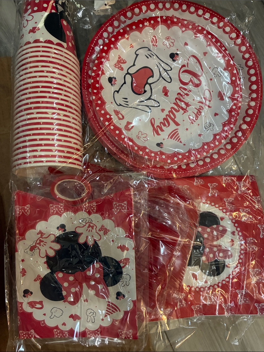 🐾 Minnie Mouse Red Party Tableware Set - Birthday Plates, Cups & Napkins